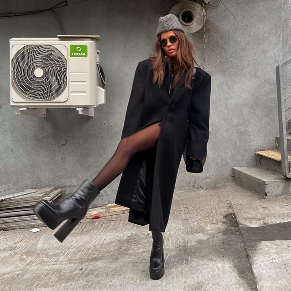 Zara Black Platform Ankle Boots - Picture 3 of 17